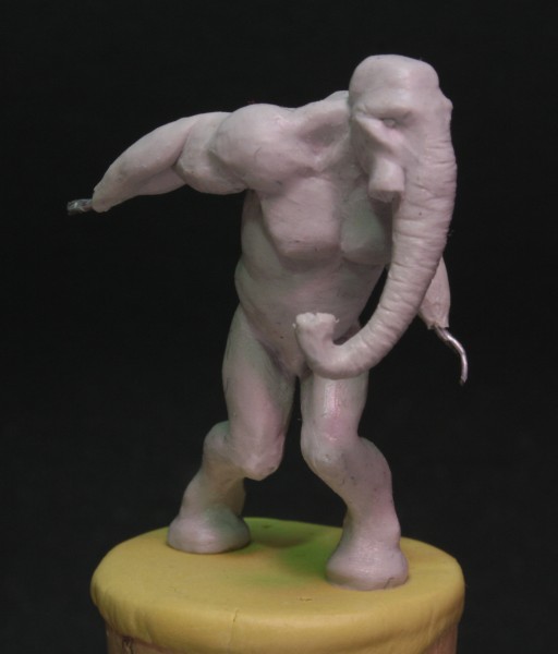 Sculpture d'un homme éléphant (WIP)